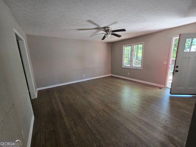 4149 Golfview Drive, Villa Rica, GA 30180