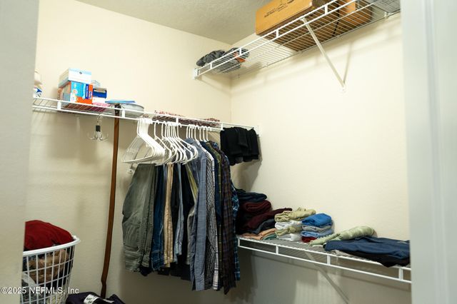 8550 TOUCHTON Road 217, Jacksonville, FL 32216