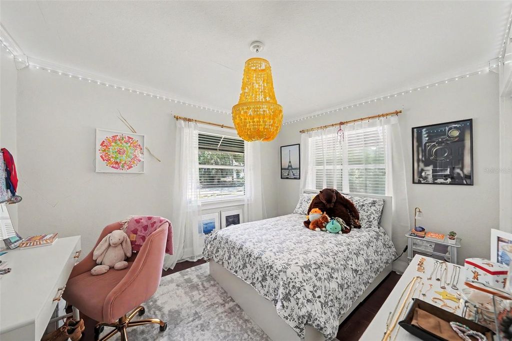 Image 12 of property listing at 3601 W EMPEDRADO STREET, Tampa, FL 33629