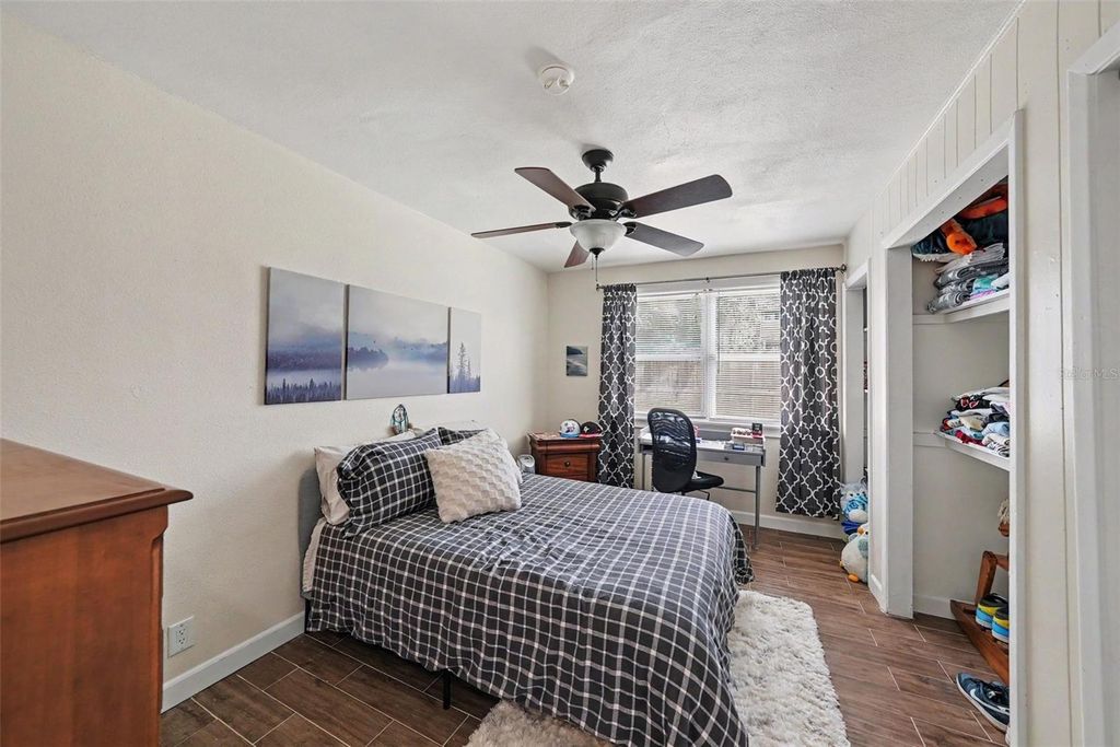 Image 14 of property listing at 3601 W EMPEDRADO STREET, Tampa, FL 33629