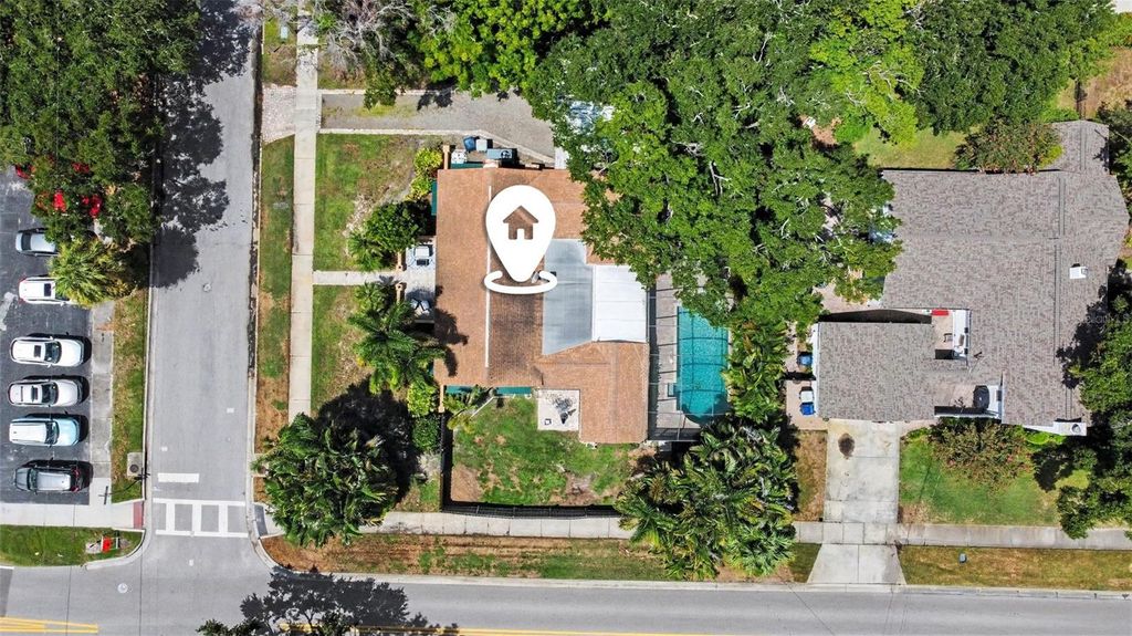 Image 22 of property listing at 3601 W EMPEDRADO STREET, Tampa, FL 33629