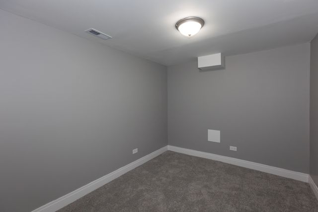 1508 S 7th Avenue, Maywood, IL 60153