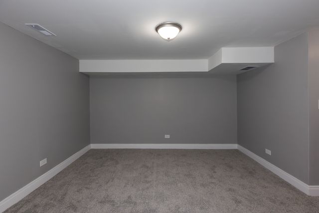 1508 S 7th Avenue, Maywood, IL 60153