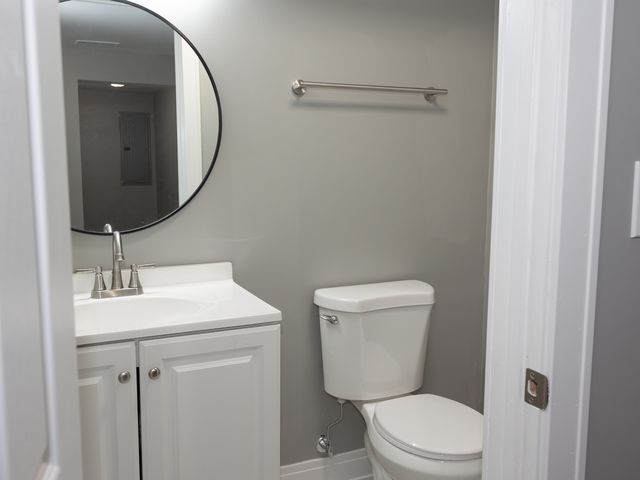 1508 S 7th Avenue, Maywood, IL 60153