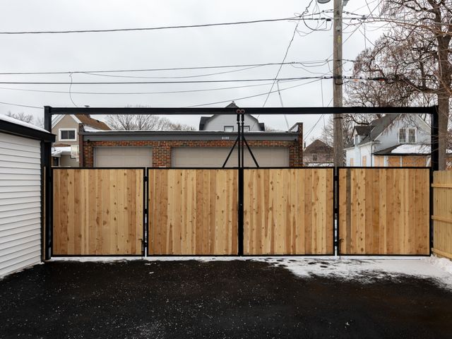 1508 S 7th Avenue, Maywood, IL 60153