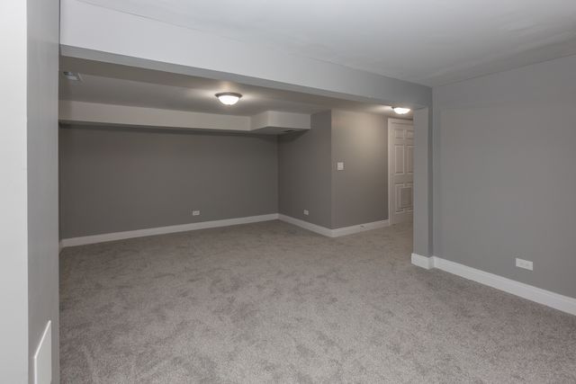 1508 S 7th Avenue, Maywood, IL 60153