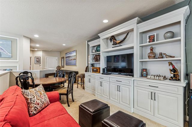 4975 ANNISTON CIRCLE, Tampa, FL 33647