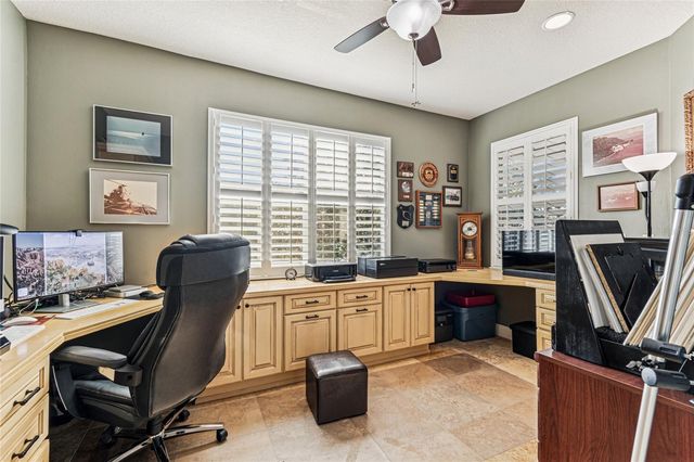 4975 ANNISTON CIRCLE, Tampa, FL 33647