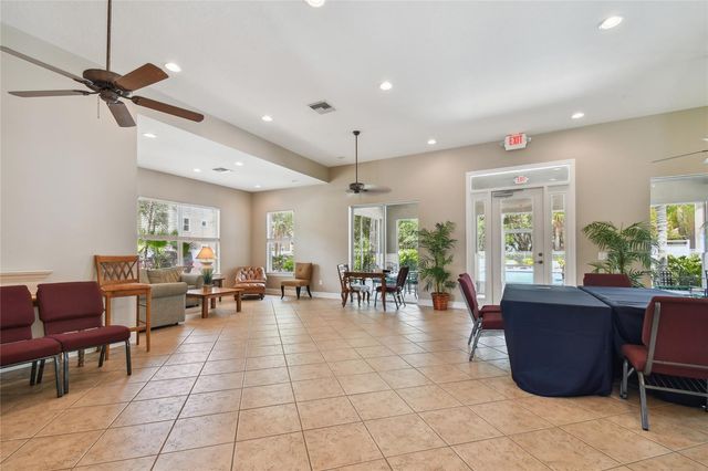 4975 ANNISTON CIRCLE, Tampa, FL 33647