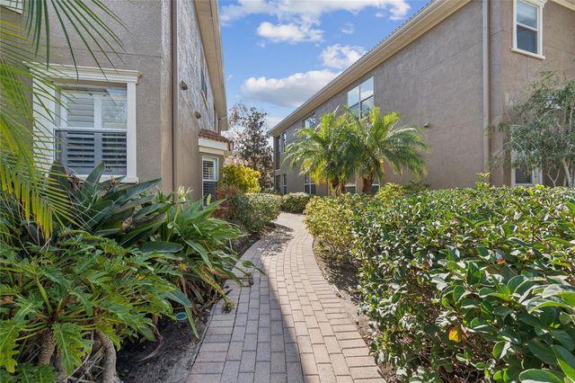 4975 ANNISTON CIRCLE, Tampa, FL 33647