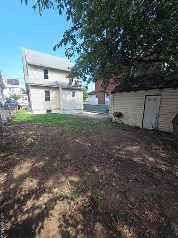 10532 192nd Street, Saint Albans, NY 11412