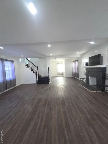 10532 192nd Street, Saint Albans, NY 11412