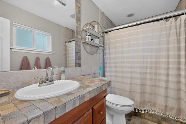12412 Casa Grande Avenue NE, Albuquerque, NM 87112