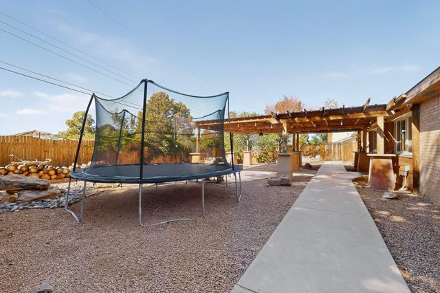 12412 Casa Grande Avenue NE, Albuquerque, NM 87112