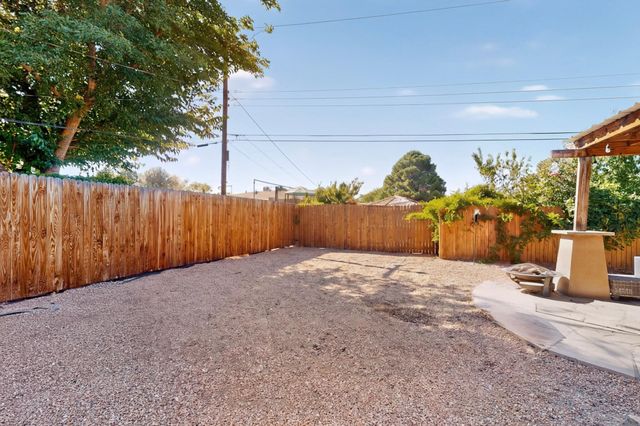 12412 Casa Grande Avenue NE, Albuquerque, NM 87112