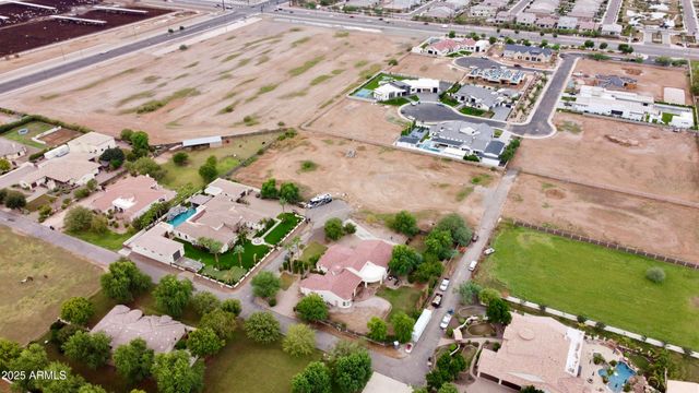 1766 E CAMINA PLATA Court -, Gilbert, AZ 85298