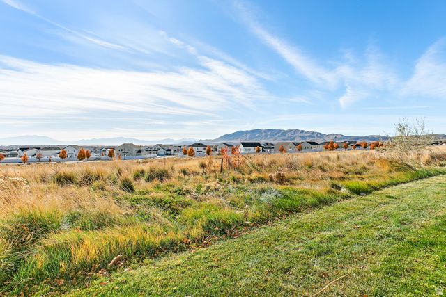 169 W RIDGE RD, Saratoga Springs, UT 84045