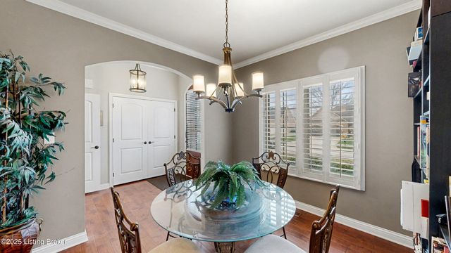 4918 Bridle Bend Way, Louisville, KY 40299