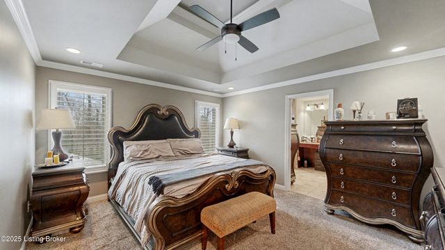 4918 Bridle Bend Way, Louisville, KY 40299