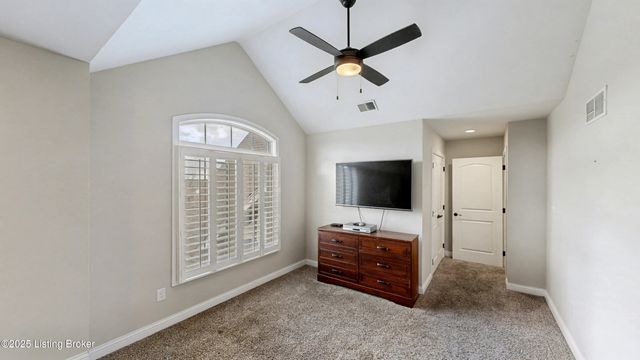 4918 Bridle Bend Way, Louisville, KY 40299