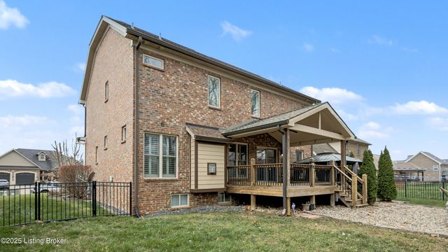4918 Bridle Bend Way, Louisville, KY 40299