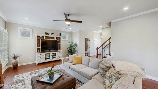 4918 Bridle Bend Way, Louisville, KY 40299