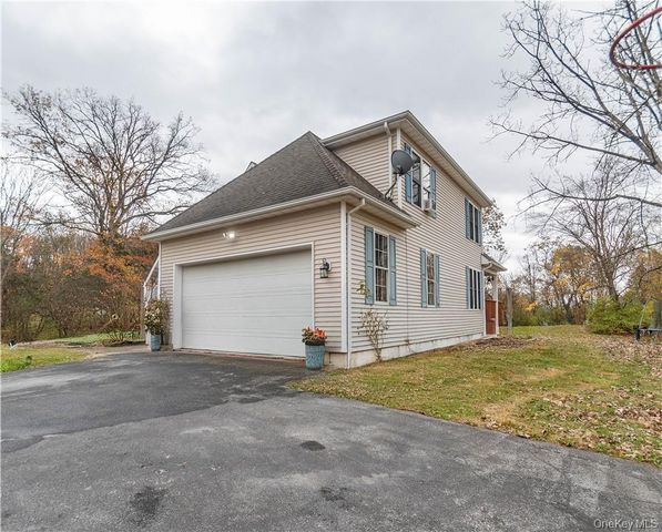 181 David Drive, Pleasant Valley, NY 12601