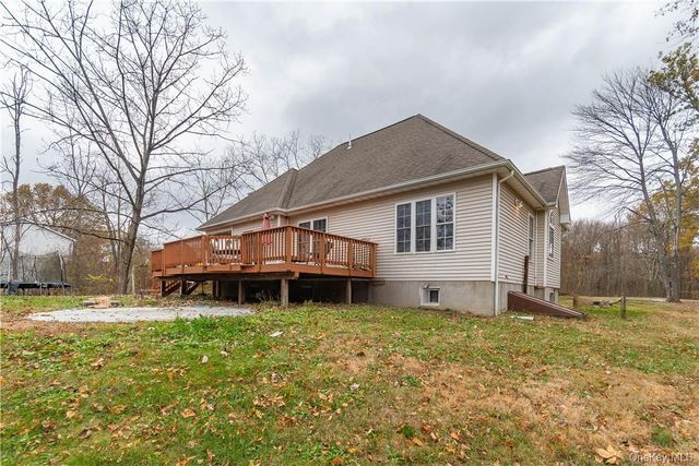 181 David Drive, Pleasant Valley, NY 12601