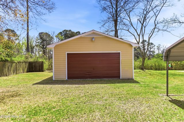 108 Gladiolus Road, Castle Hayne, NC 28429