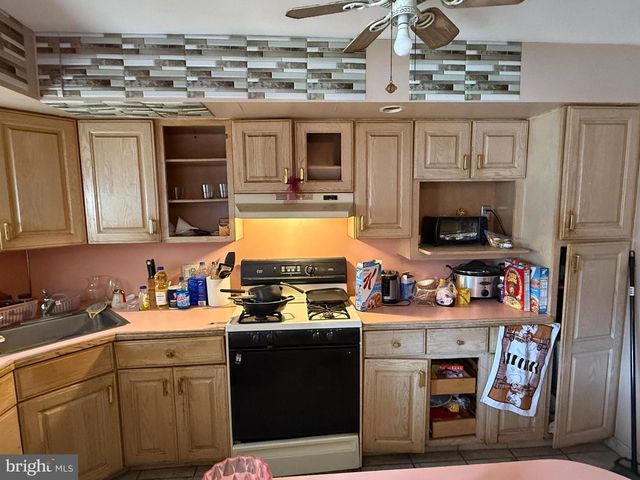 2023 S ETTING ST, Philadelphia, PA 19145