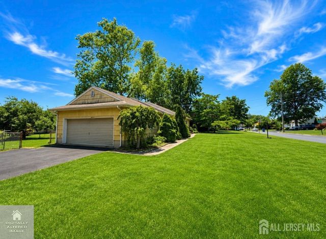 134 9th Street, Piscataway, NJ 08854