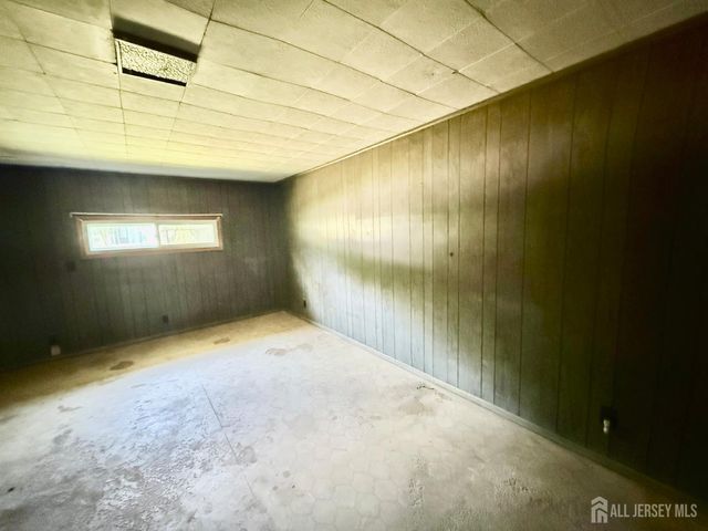 134 9th Street, Piscataway, NJ 08854