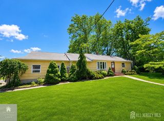 134 9th Street, Piscataway, NJ 08854