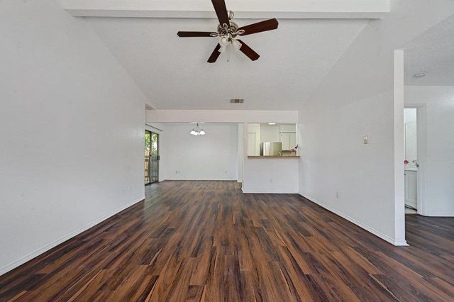 9601 Holly Springs DR, Austin, TX 78748