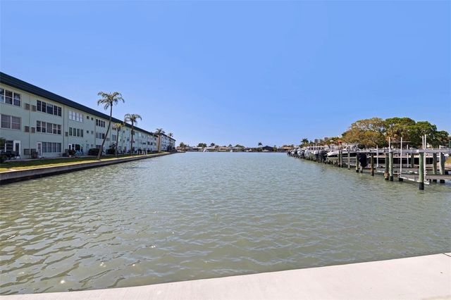 2960 59TH STREET S 210, Gulfport, FL 33707