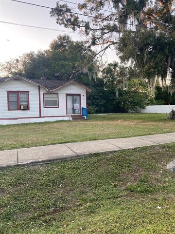1516 REGAN AVENUE, Orlando, FL 32807