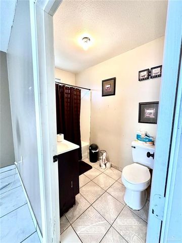 6915 Calle De Rebecca Street, Edinburg, TX 78542