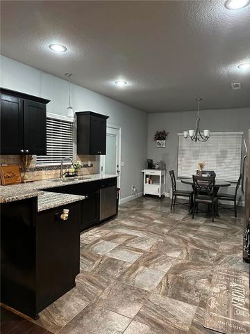 3201 SW Stoneway Avenue, Bentonville, AR 72713