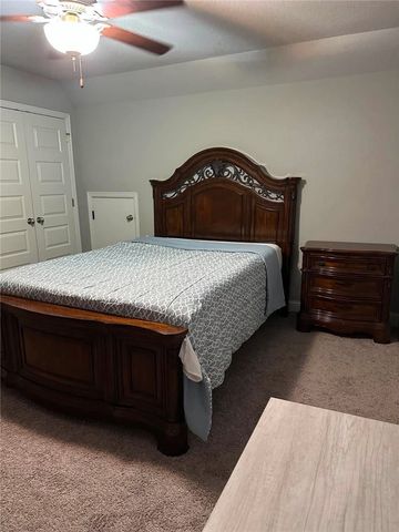 3201 SW Stoneway Avenue, Bentonville, AR 72713