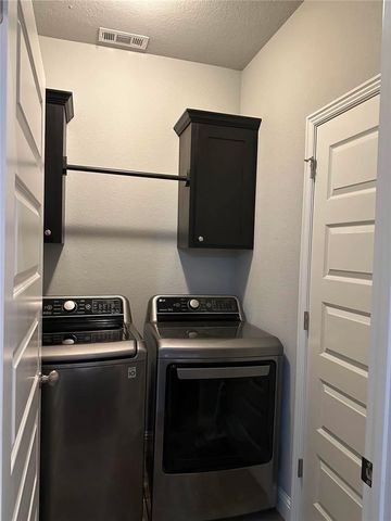 3201 SW Stoneway Avenue, Bentonville, AR 72713
