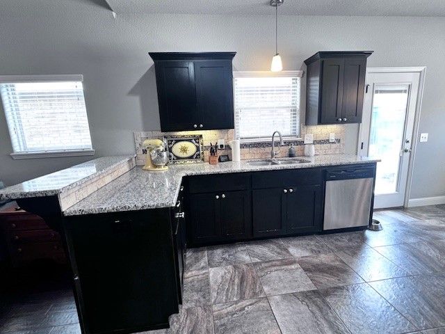 3201 SW Stoneway Avenue, Bentonville, AR 72713
