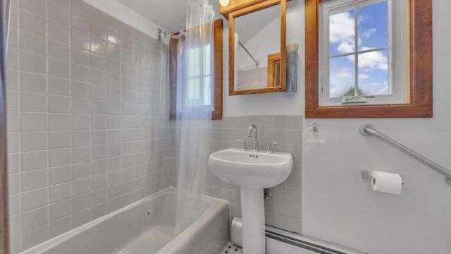 548 Whitcomb AVENUE, Sheboygan, WI 53081