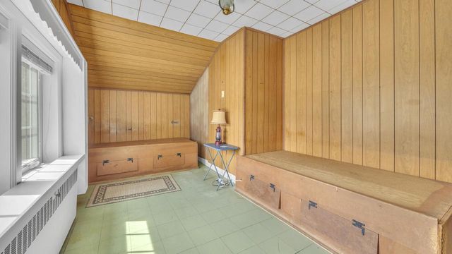 548 Whitcomb AVENUE, Sheboygan, WI 53081