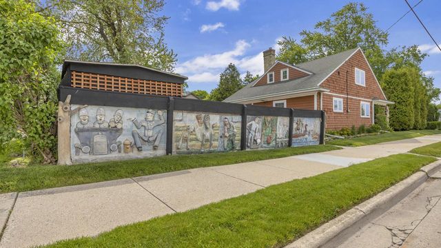 548 Whitcomb AVENUE, Sheboygan, WI 53081