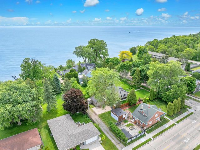 548 Whitcomb AVENUE, Sheboygan, WI 53081