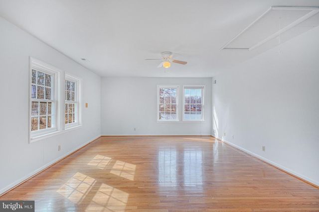 1022 LAKEVIEW DR, Stafford, VA 22556