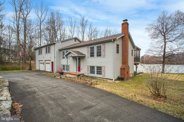 1022 LAKEVIEW DR, Stafford, VA 22556