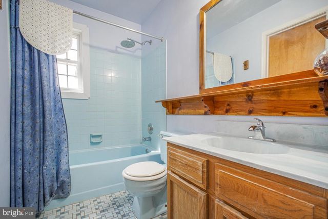 1022 LAKEVIEW DR, Stafford, VA 22556