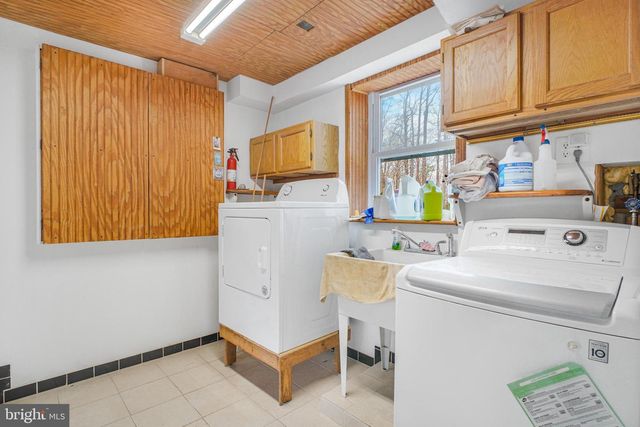 1022 LAKEVIEW DR, Stafford, VA 22556