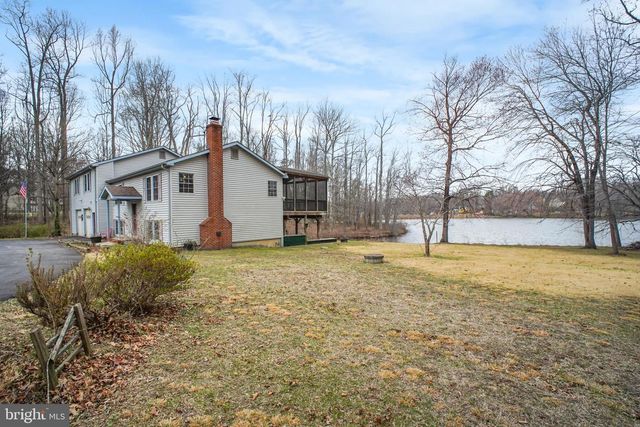 1022 LAKEVIEW DR, Stafford, VA 22556